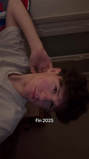 sacré année 2025 #2025 #2k25 #glowup #newyear #thanks