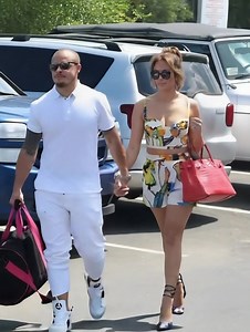 45K views · 47 reactions | “New love, new beginning?”  After a string of high-profile breakups, Jennifer Lopez is making headlines again — this time for someone new who’s put the spark back in her eyes. Who is he, and why is everyone talking? See the full story in the comments below  | Stories Of The World | Facebook