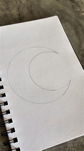 How to draw a perfect half moon | Easy tutorial for beginners 🌙 #art #halfmoontutorial