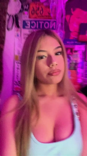 ⋆♱angie♱⋆ (@angixsmokedope)’s videos with original sound - It’s Bookiee😽💗