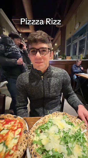 Pizza Rizz game strong 😂 #pizza #puns #cheesy