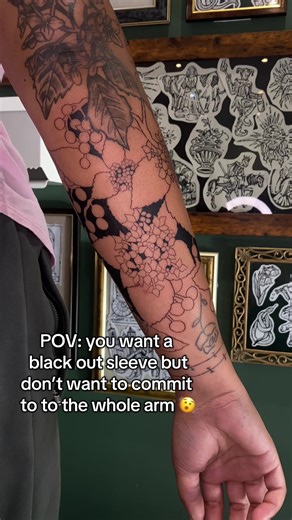Exploring Blackout Tattoo Sleeves: Take the Plunge?