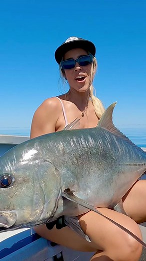 That was close. Get this fish back in the water #fishing #angler #fishingvideos #fishinggirl #bigfish