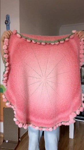 What a beautiful bouquet blanket!❤️💕 #crochet #crochetcrosai #crochetblanket #flower #diy #gift