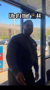 Rule #44 know when to not stop at red lights!! | Wild Beale