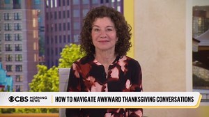 Here's how to handle awkward or aggressive Thanksgiving dinner conversations