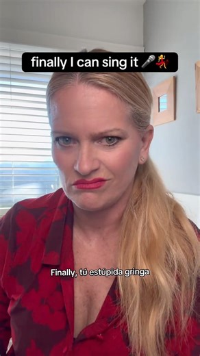 Learning Spanish songs thanks to my lingotok tutor #language #lingotokapp #lingotok #español #gringa