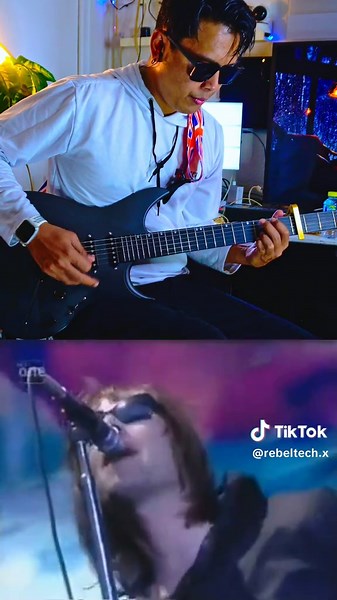 One of the most memorable @Oasis gigs ever. Wembley 2000 2nd Night. @Liam Gallagher was funny! 🤣 Recreating Gas Panic guitar intro. #oasis #gaspanic #liamgallagher #noelgallagher #enyainspire