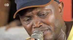 Justino Delgado é, para muitos, o Michael Jackson da música guineense. E está de parabéns! Comemora 40 anos de carreira! | DW Português para África