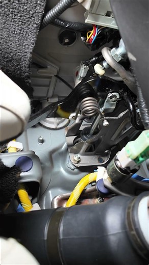 NSXブレーキランプが消えない！つきっぱなし！このパーツを交換してください品番46505-SF1-901 ブレーキペダルストッパー