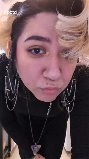 leading more trainings today and kinda nervy about it. I'm broke until Saturday lol #altfashion #ootd #goth #corporategoth