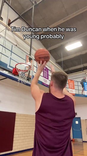 Tim Duncan when he was younger probably #basketball #timduncan | Mrbeardeddragon