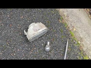 Changement d'un feu de recul (ou antibrouillard) sur Mini R50 One