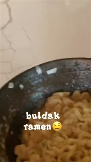 buldak ramen is so good!! #ramen #buldak #mukbang #fyp #trending #recipe