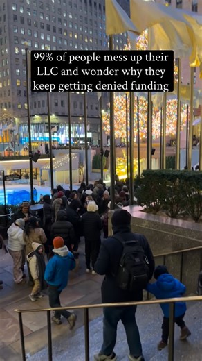 Most people think setting up an LLC just means filing paperwork with the state… But if you do it wrong (like most people do), you end up with: 🚫 No approvals 🚫 No funding 🚫 Wasted time & money Here’s the rest of the steps: 6.Get a Registered Agent 7.File the LLC w/ the Sec. of State 8.Create an operating agreement 9.Get your EIN # from the IRS 10.Get your Duns # from DnB 11.Open your biz bank account 12.List Your Biz w/ 411, Google 13.Create a website/landing page The truth is — banks and len