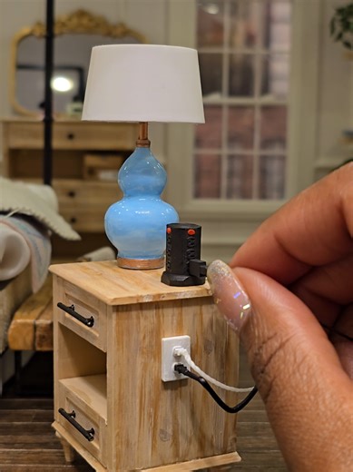 charge your cellphones! #electricity #dollhouse #mini | doll house