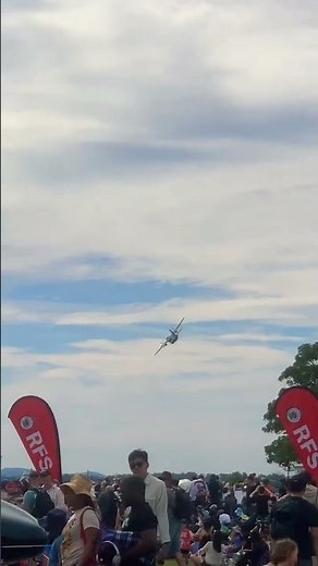 C-27J Spartan low flying at RAAF Richmond Airshow 2025