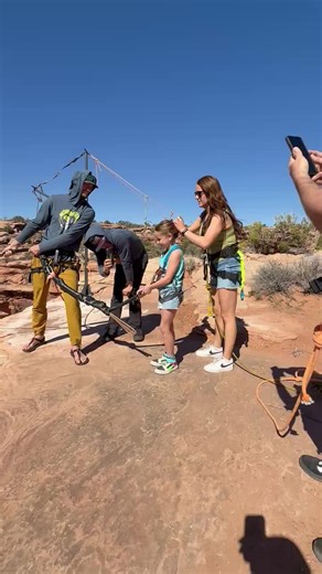 My fearless little lady. 500 ft drop!! LET'S GO #moabswingers #ropeswing #fearlesskids #fyp #moab @Moab Swingers