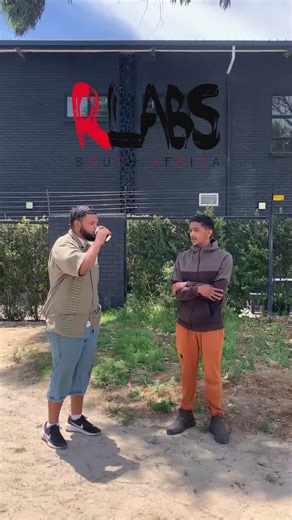 I visited the Rlabs center in Mitchell's Plain, Cape Town. I got a tour of their agritech garden and it was a great experience 🔆🏡 #rlabs #garden #capetown #agriculture #sama28