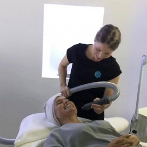 12K views · 21 reactions | Introducing Face Cryotherapy! ❄️ Naturally stimulates & prevents the break down of collagen. Improves skin tone, elasticity & firmness. ✔️ Treatment is chemical free, non-invasive & involves no down time. ✔️ | Alchemy Cryotherapy Centre | Facebook