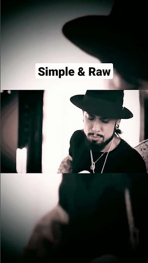 Dave Navarro plays riff from 'Mountain Song' (Jane's Addiction)