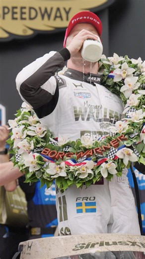 The sweetest drink for this Swede 🥛#WinnersDrinkMilk #Indy500