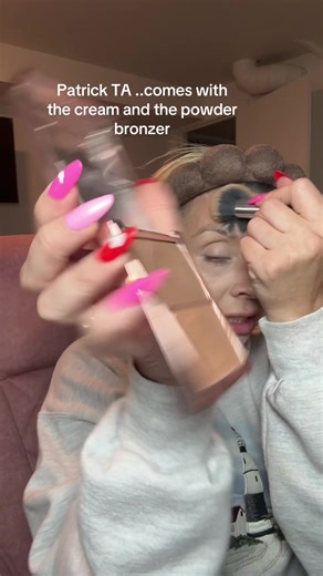 Absolutely. In love with this duo And the shade ‘she’s sculpted’ The best contour and bronzing Makeup product I have ever used. #PatrickT #Contour #Bronzer