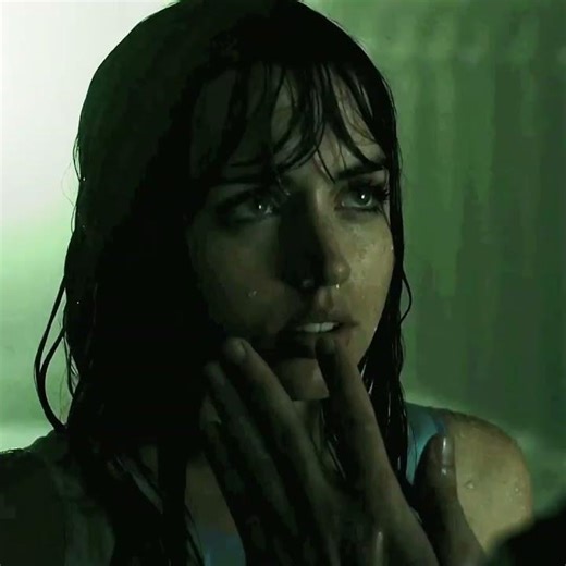 "When in my dream I am finally no longer alone"- Blade Runner 2049 -|Embrace - Navjaxx| Edit