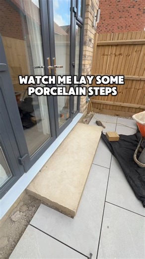 Watch me lay some porcelain stepsb🙌🏼 #trade #landscaping #steps #reel | JJ Groundworks