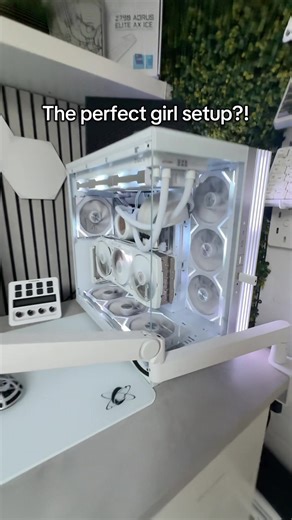 The ultimate white gaming setup? #whitesetup #aestheticsetup #girlsetup #whitegamingsetup #cleansetup