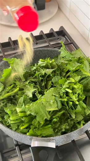 Sauteed Broccoli Rabe | The Life Jolie Blog