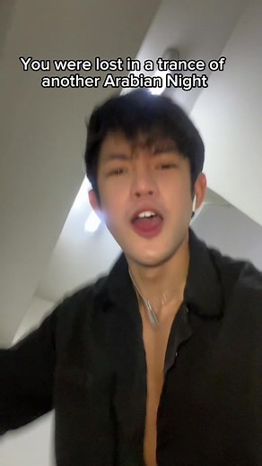 Arabian Night Singing Reel: Captivating Aladdin Cover Singer