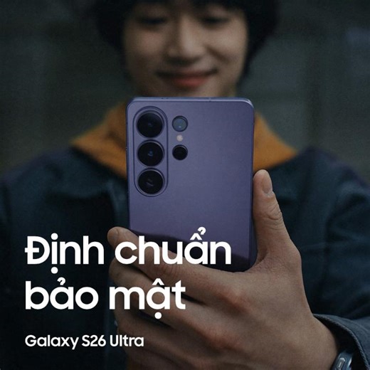 Tiên phong công nghệ Privacy Display (Chống Nhìn Trộm Chủ Động) trên Mobile. Khám phá màn hình tích hợp bảo mật sẵn, chỉ có trên #GalaxyS26Ultra. Privacy Display cho phép bạn bảo vệ thông tin cá nhân bằng cách ẩn nội dung hiển thị toàn màn hình. Hoặc bạn có thể chủ động chọn ẩn một số ứng dụng hay các tin nhắn riêng tư, pop-up quan trọng như số dư tài khoản, mật khẩu ngân hàng... Định chuẩn bảo mật với Privacy Display trên Galaxy S26 Ultra. #GalaxyAI #Samsung #GalaxyS26Ultra #GalaxyS26 #GalaxyUn