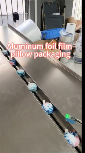 Auto-packing machine on Instagram: "Aluminum foil film pillow packaging #FoilPackaging #AluminumFilmPackaging #FlowPackMachine #PillowPackPackaging #BarrierFilmPackaging #FlexiblePackaging #FoodGradePackaging #AutomaticPackaging"