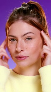 Want freckles without the sun? 🌞 Try this easy hack to get cute, natural-looking freckles | Beautylicious