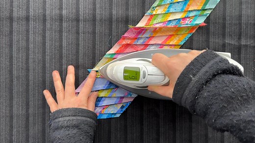 This Luminary Quilt LOOKS complicated to make, but it's actually SUPER easy! 🎉 There are NO tiny pieces to cut and sew together. It's almost completely strip-quilted, and you don't even need to have to cut or sew super accurately. 😅 In fact, you only need to match 3 seams in the entire quilt, making this the perfect quilt, even for beginners! 🙌 The detailed pattern and workshop tells you exactly how to pick colors that will make this quilt shine! It’d look great with one of your favorite bund