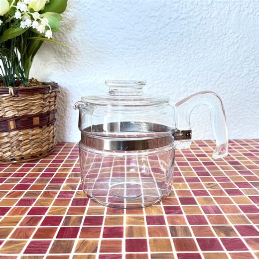 Pyrex 4-cup 7754-B Flameware Coffee or Teapot | 1970s Kitchenware - Etsy