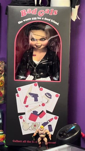 NECA Bad Gals Bride of Chucky Tiffany 29” Doll