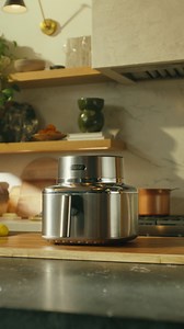 Stainless steel structure. PFAS-free ceramic coating. Chef-level results. Iconic makes cooking professional grade dishes possible every day. | Cosori