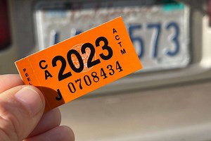 Renovación de sticker de placas en California [2024]