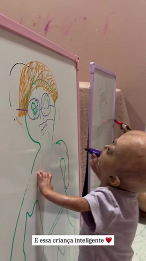 Fun Activities with Elis and Eloá in the Pool