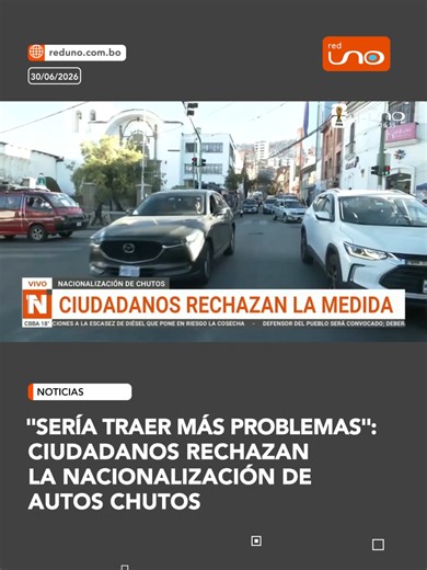#NotivisiónLPZ | Ciudadanos expresaron su rechazo a una posible nacionalización de vehículos chutos. Advierten mayor congestión vehicular y cuestionan el origen de estos motorizados, señalando que muchos podrían provenir del contrabando o ser robados. ▶️ Más información en www.reduno.com.bo #RedUno #Notivisión #RedUnoDigital #Bolivia #AutosChutos #Nacionalización