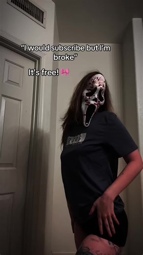 Join the Online Model Community for Free! 🎀