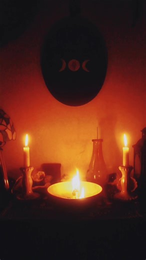 a prayer for hekate. i'm using the candle that i had made previously for this specific video. I hope this finds you in your time of need, blessed be #hekate #witch #witchtok #hecate #witches