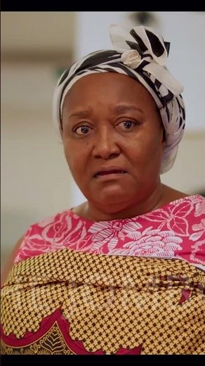 She wanted to bathe her grandchild - LOVE UNDER SIEGE