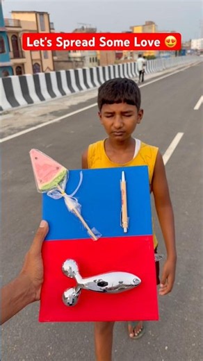 Let's Spread Some Love 😍 #humanity #help #emotional #love #trending #shortvideo #viral