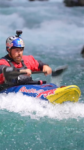 Online White Water on Instagram: "The forwards paddle stroke is a pretty important skill in white water paddling. It’s how we generate momentum and set up almost every move downstream. In our OWW Strokes Course, we take a deep dive into the forwards paddle stroke, breaking it down into its key components parts and exploring how and why being able to change cadence is so important on the river. 🙌 The full course focuses on foundational strokes and concepts that transfer directly (and indirectly)