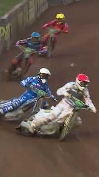 WHAT A BATTLE 🔥 | FIM Speedway Grand Prix