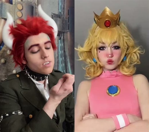 Princess Peach vs Bowser Cosplay Battle
