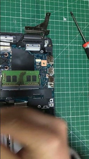 ASMR cambiar clavija DC in jack carga portátil DELL